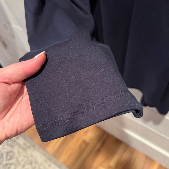 Women’s Land’s End Navy Long Sleeve V-Neck Tunic Top, size 3X, EUC, quality - Picture 4 of 10